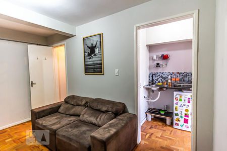 Sala de apartamento para alugar com 1 quarto, 40m² em República, São Paulo
