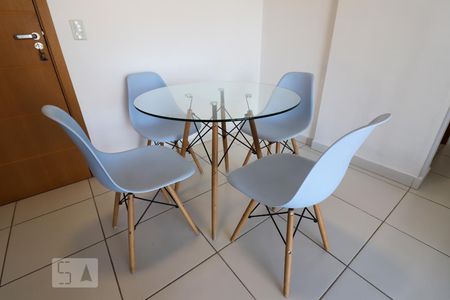 Sala de apartamento para alugar com 2 quartos, 60m² em Cidade Satélite São Luiz, Aparecida de Goiânia