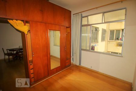  Quarto  de apartamento à venda com 1 quarto, 38m² em Centro, Rio de Janeiro