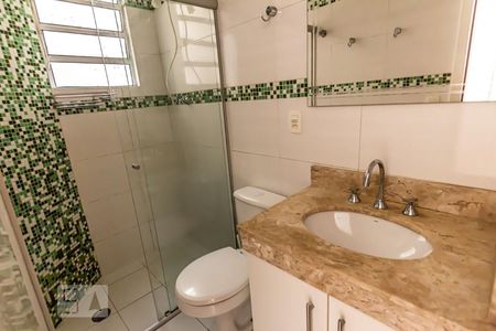 Banheiro de apartamento à venda com 1 quarto, 50m² em República, São Paulo