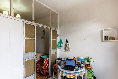 Quarto de kitnet/studio à venda com 1 quarto, 30m² em Centro, Niterói