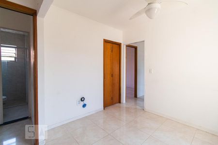 Sala de apartamento para alugar com 2 quartos, 44m² em Conjunto Habitacional Teotonio Vilela, São Paulo