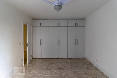 Apartamento à venda com 210m², 3 quartos e 4 vagas Apartamento à venda com 210m², 3 quartos e 4 vagasQuarto 2