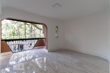 Apartamento à venda com 210m², 3 quartos e 4 vagas Apartamento à venda com 210m², 3 quartos e 4 vagasSala