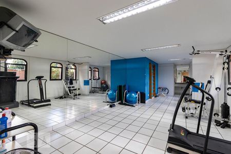 Apartamento à venda com 210m², 3 quartos e 4 vagas Apartamento à venda com 210m², 3 quartos e 4 vagasÁrea comum do prédio