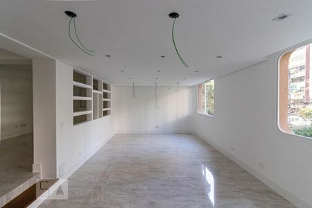 Apartamento à venda com 210m², 3 quartos e 4 vagasSala