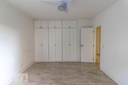 Apartamento à venda com 210m², 3 quartos e 4 vagas Apartamento à venda com 210m², 3 quartos e 4 vagasQuarto 1