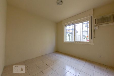 Quarto de apartamento à venda com 1 quarto, 46m² em Jardim do Salso, Porto Alegre