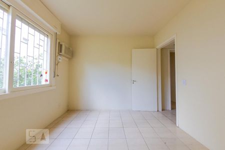 Quarto de apartamento à venda com 1 quarto, 46m² em Jardim do Salso, Porto Alegre