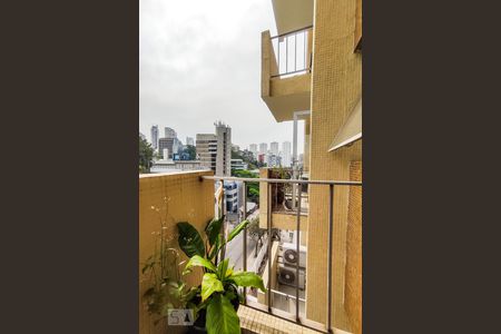Sacada de apartamento à venda com 3 quartos, 94m² em Real Parque, São Paulo