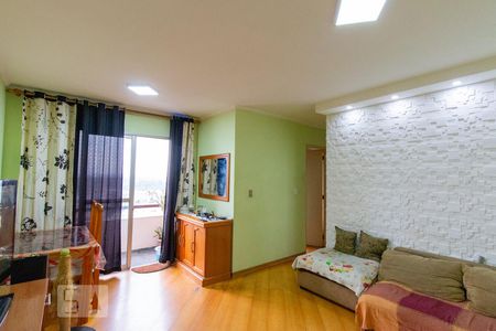 Sala de apartamento à venda com 3 quartos, 62m² em Parque Císper, São Paulo