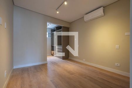 Quarto 1 de apartamento à venda com 2 quartos, 170m² em Pinheiros, São Paulo