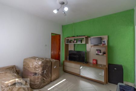 Sala de casa para alugar com 2 quartos, 110m² em Vila Esperança, São Paulo