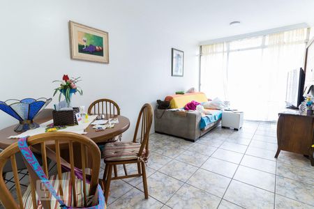 Sala de apartamento à venda com 2 quartos, 58m² em Vila Sofia, São Paulo
