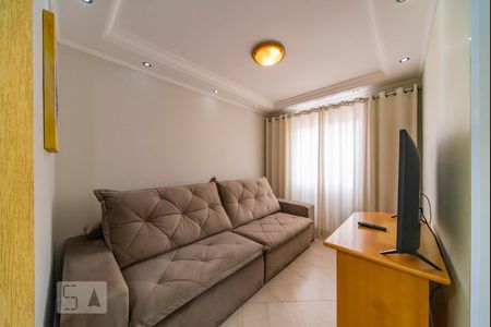 Sala de apartamento para alugar com 2 quartos, 60m² em Vila Alzira, Santo André