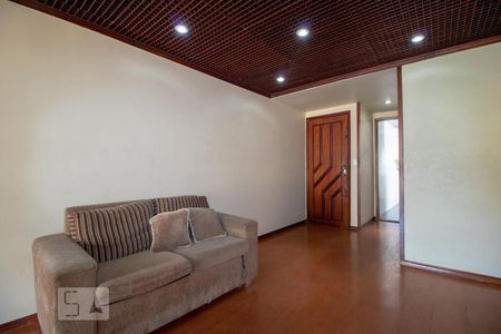 Sala de apartamento para alugar com 4 quartos, 125m² em Penha Circular, Rio de Janeiro