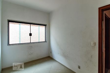 Casa à venda com 50m², 3 quartos e sem vaga Casa à venda com 50m², 3 quartos e sem vagaQuarto 2