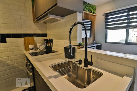 Cozinha de kitnet/studio à venda com 1 quarto, 26m² em Bela Vista, São Paulo