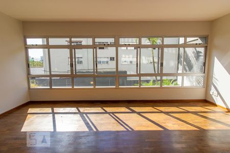 Sala de apartamento para alugar com 4 quartos, 140m² em Sagrada Família, Belo Horizonte