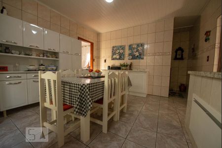 Cozinha 1 de casa à venda com 4 quartos, 160m² em Camaquã, Porto Alegre