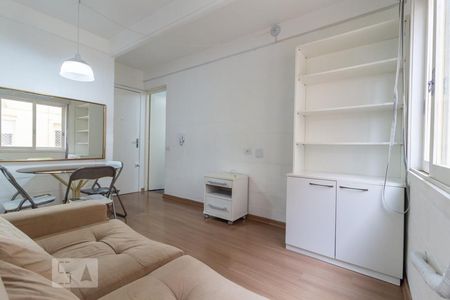 Sala de kitnet/studio à venda com 1 quarto, 34m² em Santana, Porto Alegre