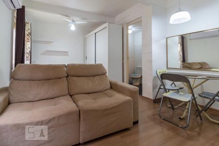 Sala de kitnet/studio à venda com 1 quarto, 34m² em Santana, Porto Alegre