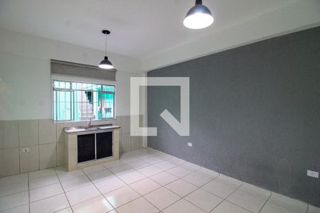 Sala/Cozinha de casa para alugar com 1 quarto, 26m² em Jardim Bom Clima, Guarulhos