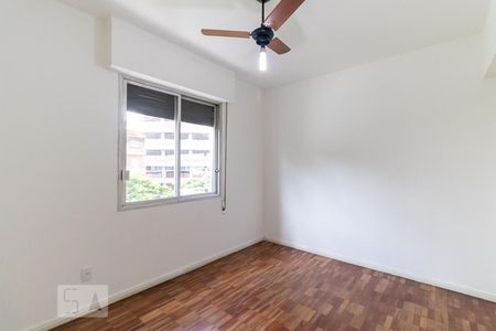 Quarto 2 de apartamento para alugar com 3 quartos, 153m² em Pinheiros, São Paulo