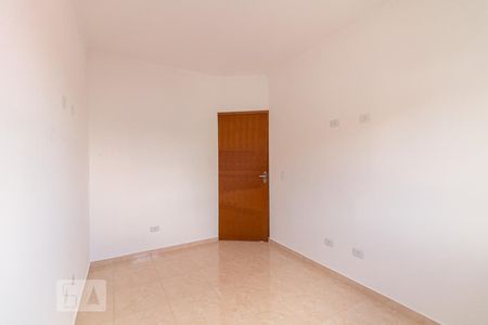 Quarto 1 de casa para alugar com 2 quartos, 40m² em Jardim Bandeirantes, Guarulhos