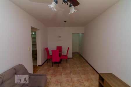 Sala de apartamento para alugar com 1 quarto, 53m² em Centro, Florianópolis