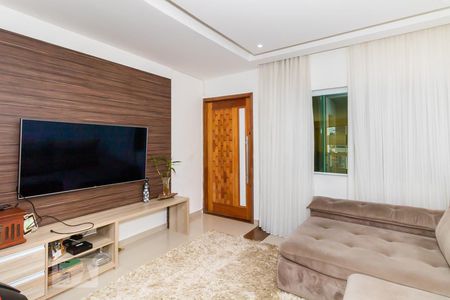 Sala e Cozinha de casa à venda com 3 quartos, 226m² em Parque Vitoria, São Paulo