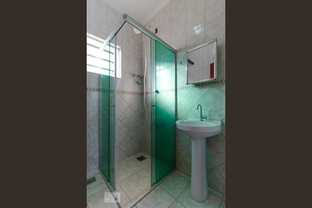 Banheiro de casa de condomínio para alugar com 2 quartos, 64m² em Cidade Universitária Ii, Campinas