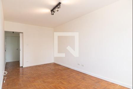 Sala/Quarto de kitnet/studio para alugar com 1 quarto, 28m² em Consolação, São Paulo