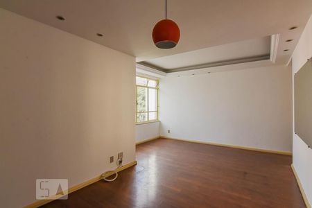 Sala de apartamento para alugar com 2 quartos, 90m² em Sion, Belo Horizonte