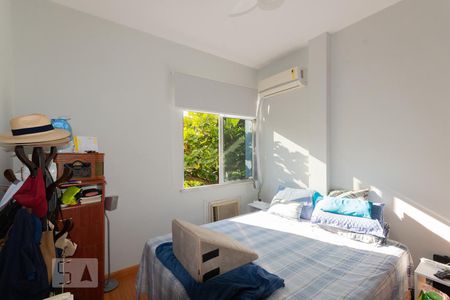 Quarto 2 de apartamento à venda com 3 quartos, 82m² em Grajaú, Rio de Janeiro