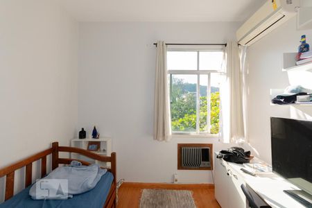 Quarto 1 de apartamento à venda com 3 quartos, 82m² em Grajaú, Rio de Janeiro