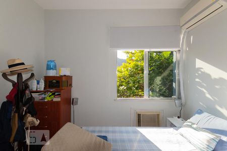 Quarto 2 de apartamento à venda com 3 quartos, 82m² em Grajaú, Rio de Janeiro