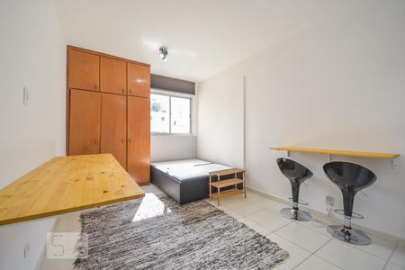 Sala/Quarto de kitnet/studio para alugar com 1 quarto, 24m² em Consolação, São Paulo