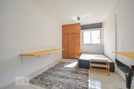 Sala/Quarto de kitnet/studio para alugar com 1 quarto, 24m² em Consolação, São Paulo