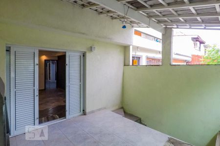 Churrasqueira de casa à venda com 3 quartos, 200m² em Cambuci, São Paulo