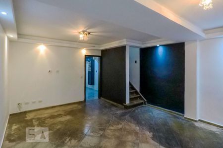 Sala de casa à venda com 3 quartos, 200m² em Cambuci, São Paulo