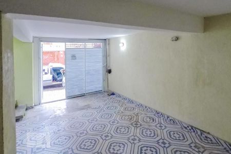 Garagem de casa à venda com 3 quartos, 200m² em Cambuci, São Paulo