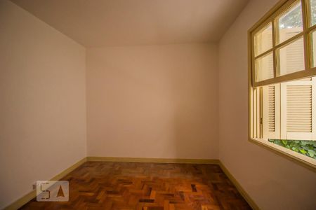 Quarto 1 de casa para alugar com 2 quartos, 100m² em Chácara Inglesa, São Paulo