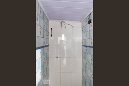 Banheiro de casa para alugar com 1 quarto, 35m² em Jardim Tietê, São Paulo