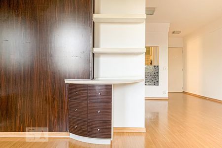 Sala de apartamento à venda com 2 quartos, 85m² em Jardim Carlos Gomes, Campinas
