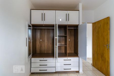 Quarto - Armários de apartamento para alugar com 1 quarto, 58m² em Botafogo, Campinas