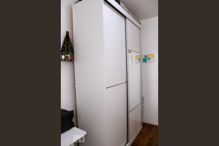 Quarto 1 de apartamento à venda com 2 quartos, 51m² em Vila Inglesa, São Paulo