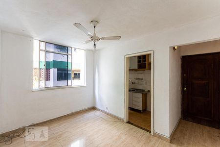 Sala de apartamento à venda com 2 quartos, 55m² em Largo do Barradas, Niterói