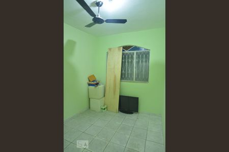 Quarto 2 de casa para alugar com 3 quartos, 100m² em Campo Grande, Rio de Janeiro