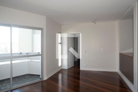 Sala de apartamento à venda com 3 quartos, 86m² em Mirandópolis, São Paulo